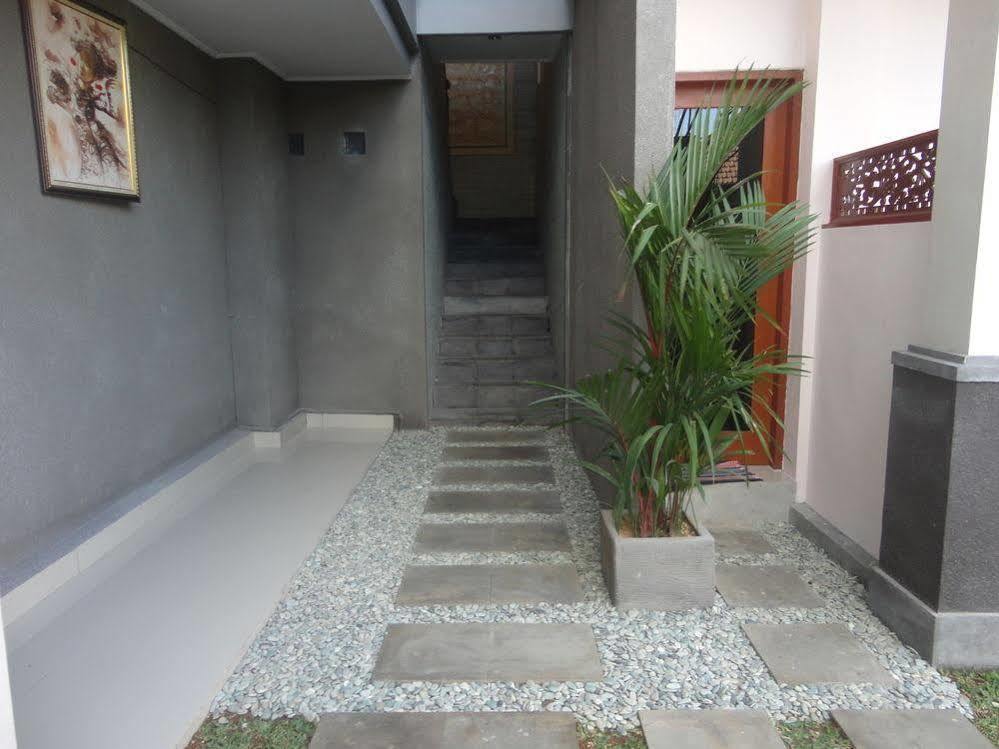 Md Guesthouse By Best Deals Asia Hospitality 塞米亚克 外观 照片
