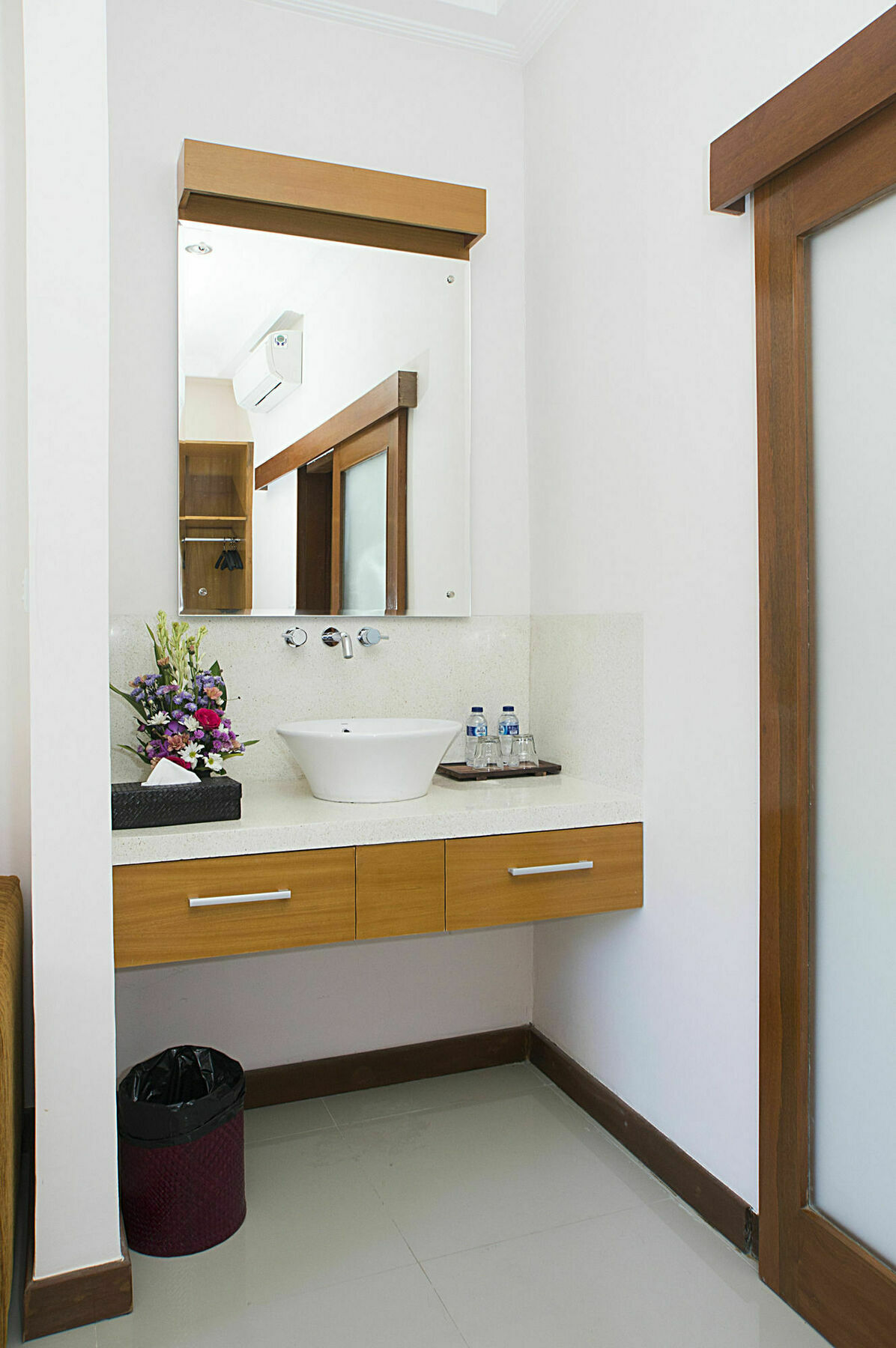 Md Guesthouse By Best Deals Asia Hospitality 塞米亚克 外观 照片